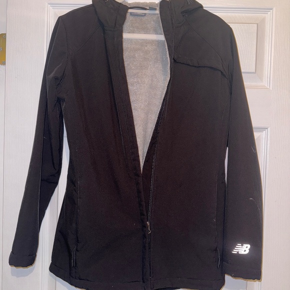 New Balance Jacket - Picture 1 of 4